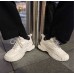Модные мужские кроссовки массивные чисто белые со светоотражающими элементами
