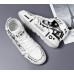 Молодежные высокие белые кеды - кроссовки разрисованные черно белым аниме и ремешками - для подростков