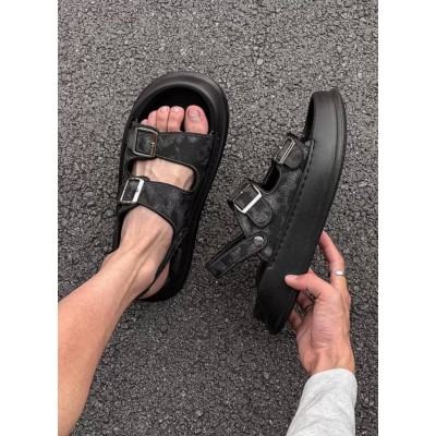 Модные мужские босоножки на толстой подошве - черные потертые сандалии