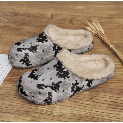 Зимнее мужские тапочки кроксы с мехом в пиксель - серый камуфляж