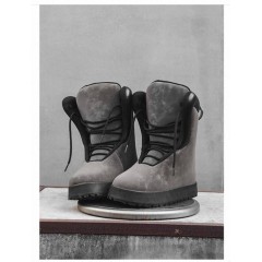 Мужские темно серые сапоги луноходы - высокие зимние ботинки на грубой подошве - в стиле Moon Boot