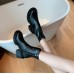 Классические  ботинки с круглым носком в черном цвете