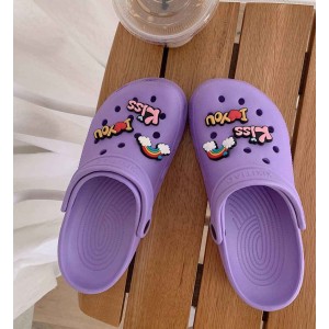 Фіолетові пляжні крокси