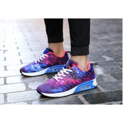 Легкие спортивные кроссовки с принтом космоса фиолетовые