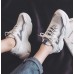 Универсальные кроссовки белые с рефлективными полосками