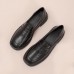 Туфли лоферы женские черные кожаные на небольшом каблуке