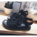 Женские черные сандали в римском стиле