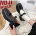 Туфли на маленьком широком каблуке и тонкой подошве с круглым носком и  ремешком - Мэри Джейн 