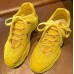 Желтые женские кроссовки летние