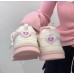 Милашные белые кроссовки с розовыми вставками и сердцами  с толстыми шнурками