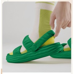 Яркие молодежные сандали крокс зеленые - мягкие сандалии тапки из пены женские