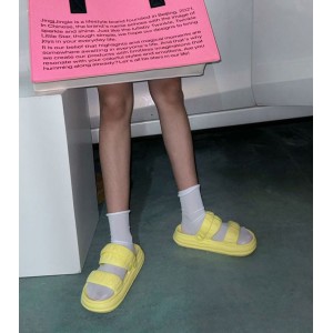 Яскраві молодіжні сандалі крокс жовті - м'які сандалі тапки з піни жіночі